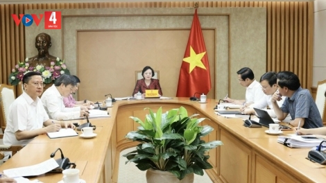 PHÓ THỦ TƯỚNG PHẠM THỊ THANH TRÀ K’ĐHƠỢNG XAY PR’HỌP OOY BH’RỢ BHRỢ TÊNG ĐỀ ÁN SƠ KẾT 1 C’MOO XAY BHRỢ BỘ MÁY CHÍNH QUYỀN VEL ĐONG 2 CẤP