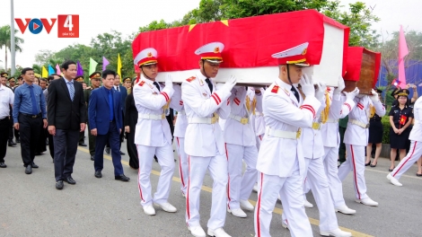 QUẢNG TRỊ ĐƯƠNG ĐỚP N’HANG ÂNG 28 LIỆT SĨ QUÂN TÌNH NGUYỆN LÂNG CHUYÊN GIA VIỆT NAM LÂH CHÊỆT BIL COH LÀO