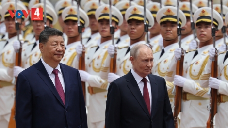 TỔNG THỐNG NGA VLADIMIR PUTIN LƯM TRUNG QUỐC