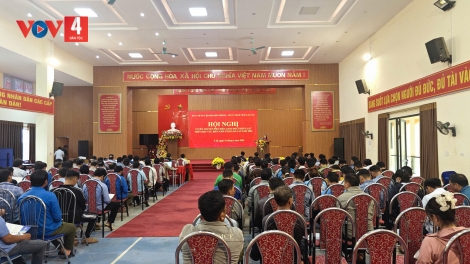 Bộ đội Biên phòng đưa “Bình dân học vụ số” đến vùng biên