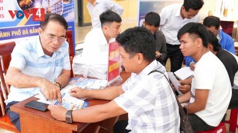 K’NẶ 200 CHA NĂC MANUYH PA BHRỢ COH AVƯƠNG TING PÂH G’LUH PRÁ XAY BH’RỢ TR’NÊNG