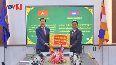 Tiếp nhận 14 hài cốt liệt sĩ tại tỉnh Tà Keo, vương quốc Campuchia