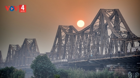 NGẪU HỨNG SÔNG HỒNG 