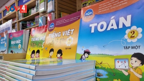 Xã Bù Đăng cấp hơn 5.200 bộ sách giáo khoa miễn phí cho học sinh