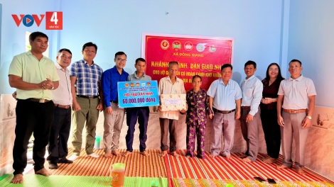ĐÔNG GIANG PAZAO ĐOỌNG ĐONG ĐẠI ĐOÀN KẾT HA PR’LOỌNG ĐONG ĐHARỰT