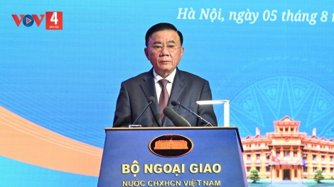 THƯỜNG TRỰC BAN BÍ THƯ TRẦN CẨM TÚ PÂH PR’HỌP ZÂP PRANG OOY ĐỐI NGOẠI ĐẢNG LÂNG ĐỐI NGOẠI NHÂN DÂN