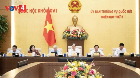 UBTVQH: PA XANG PHÁP LUẬT THƯƠNG MẠI LÂNG TR’ZỆÊNG, BHRỢ LIÊM CƠNH K’ĐƯƠI ÂNG KINH TẾ SỐ