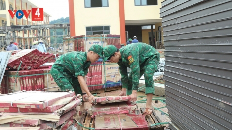 CẦN LỈNH PIÊN CƯƠNG XÀY SLIM PANG CHỎI HẾT TRƯỜNG NỘI TRÚ