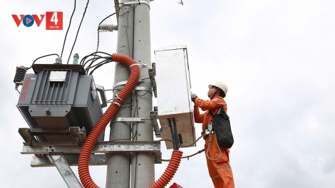 ĐÀ NẴNG PA XANG BH'RỢ PA ANG ĐIỆN 6/6 TRƯỜNG NỘI TRÚ BƠR CẤP ZR’LỤ CA NOONG K’TIẾC