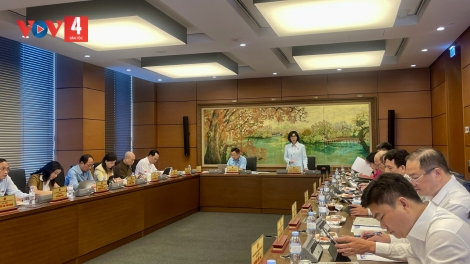 QUỐC HỘI PRÁ XAY ĐĂH CHÍNH SÁCH CHR’NĂP LA LAY ĐỌONG ZÂP DỰ ÁN BHRỢ ĐOỌNG HA APEC 2027