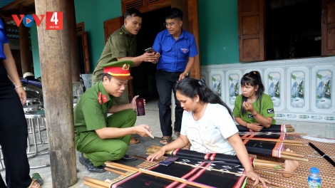 ĐH’RƯAH LÂNG ĐHANUÔR CHUYỂN ĐỔI SỐ 