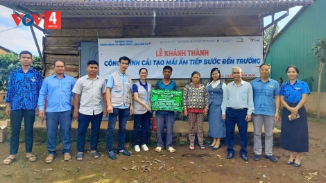 Hơn 1,2 tỷ đồng hỗ trợ đồng bào vùng khó Tà Đùng