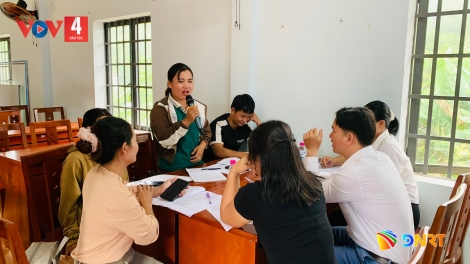 PA CHOOM ĐOỌNG Z’HAI BHRỢ TÊNG LÂNG BH’RỢ BƠƠN NĂL RÂU T’MÊÊ ĐHỊ 4 CHR’VAL DA DING CA COONG ĐÀ NẴNG