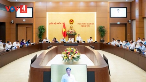 QUỐC HỘI PRÁ XAY CƠ CHẾ ZƯ LÊY MA NƯIH “PÂN PA CHĂP, PÂN BHRỢ”