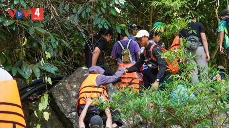 ĐOỌNG DU LỊCH TREKKING DOỌ DZỢ NĂC RÂU ĂT K’RANG