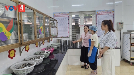 Minh bạch bữa ăn bán trú, phụ huynh học sinh Lào Cai thêm yên tâm 