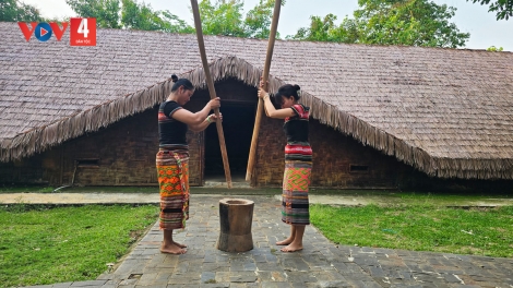 Nâng tầm di sản bằng sinh kế: Lời giải cho bài toán phát triển bền vững