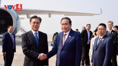 P’RƠƠM PA ZƯM BHRỢ LẬP PHÁP VIỆT - TRUNG TING T’NGAY ĐHỘ BHƯAH