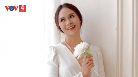 NSND MAI HOA ÂNG NHÀ HÁT ĐÀI P’RÁ VIỆT NAM