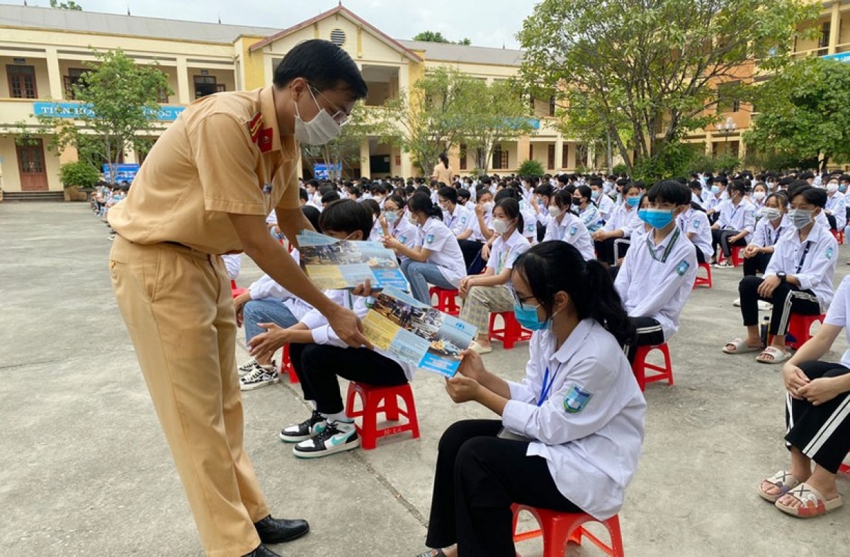 
Tơdroăng pơtâng tối rak tơniăn troăng prôk ƀă rơxế kơtâu a hngêi trung râ má pái a kong pơlê Thái Nguyên (Um: Internet)