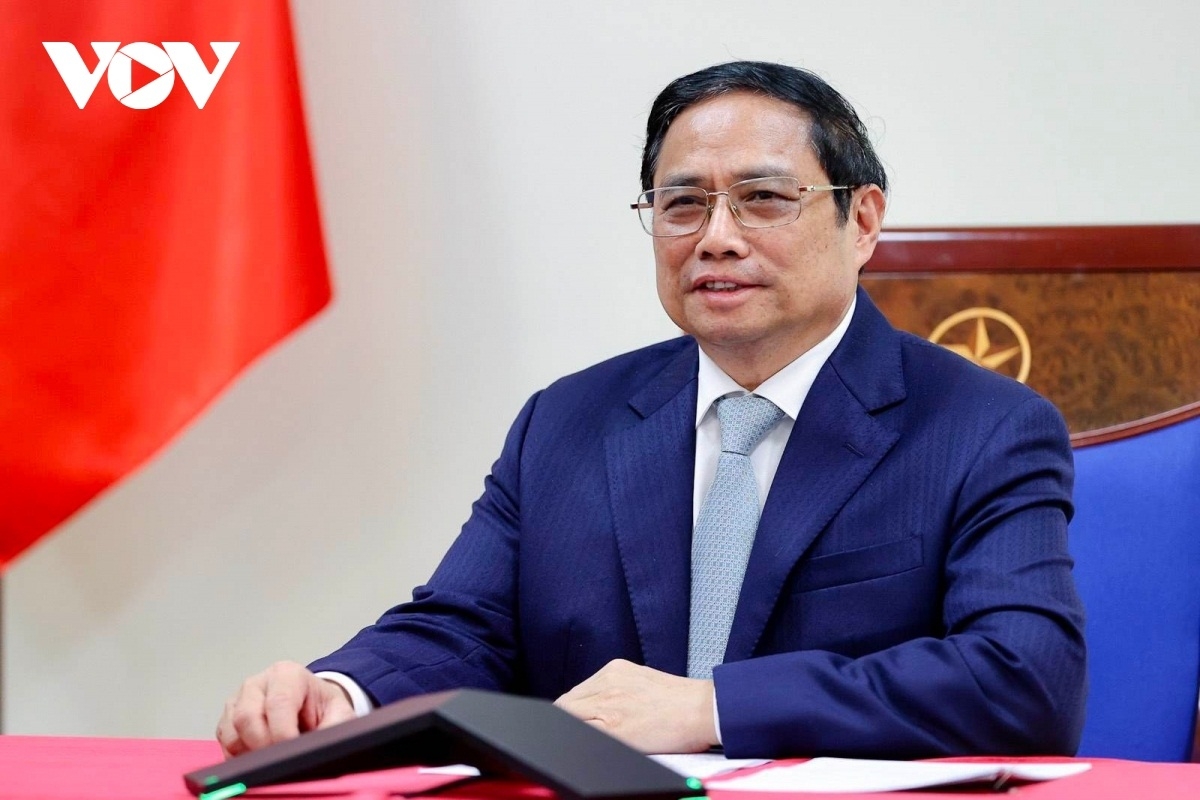 
Thủ tướng Tĕh đak Phạm Minh Chính pơma dơnŭh păng điên thoăi hăm Thủ tướng Phalăng