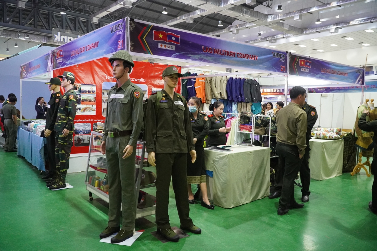 
Kơ deng ming pơ dă hơ băn ao linh kơ Khul linh Lào