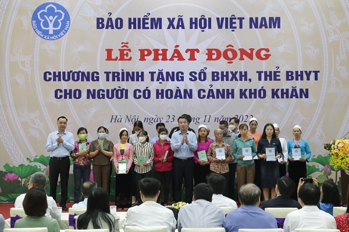                                                                                                              (Cha nup: baohiemxahoi.gov.vn)