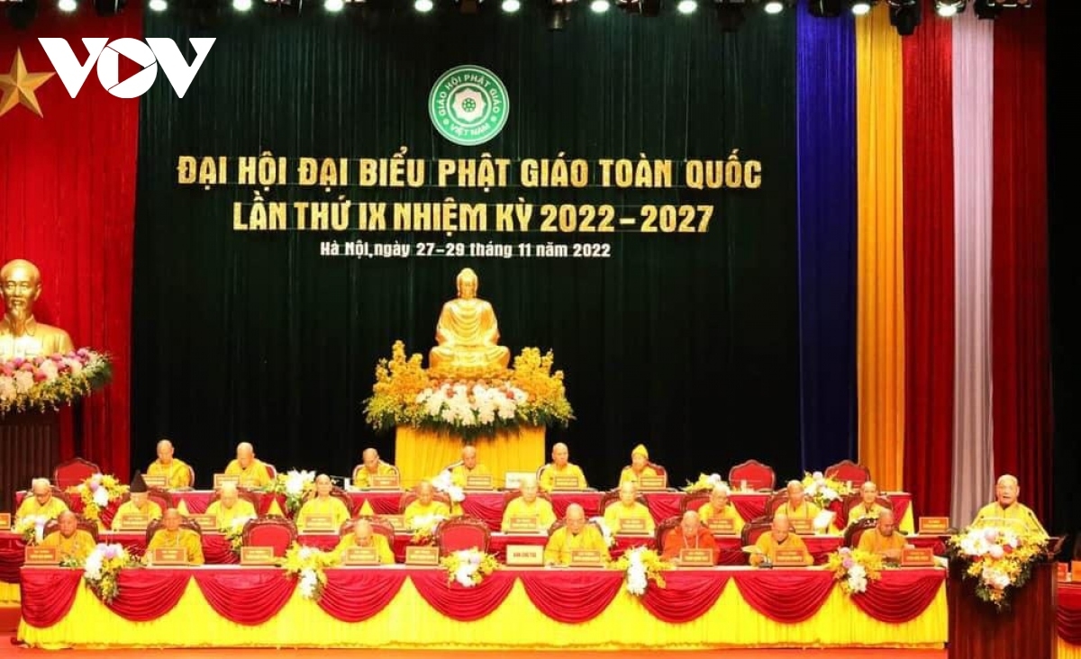 Ală cau ala mat pơrjum rcang lài Pơrjum dờng gah jat yàng Phờk jơh gùt lơgar dơ̆ 9