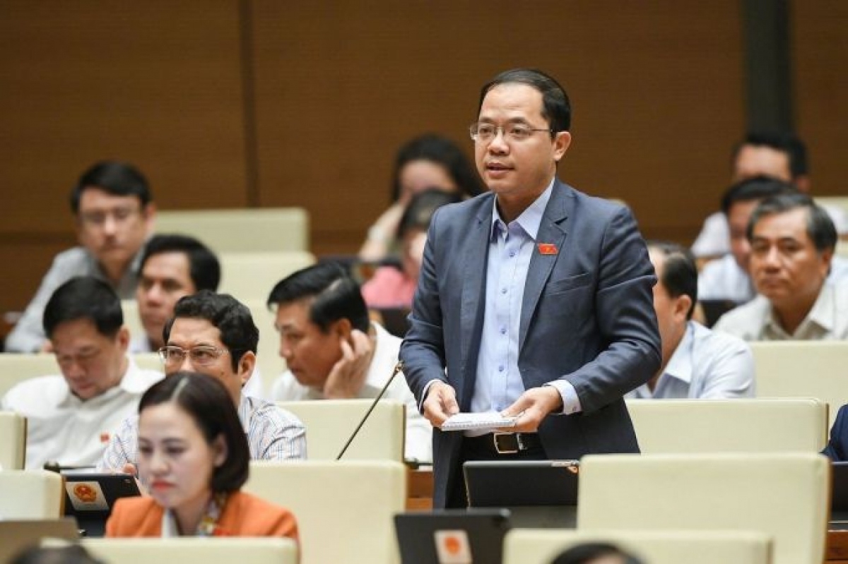 Đại biểu Đinh Công Sỹ, đoàn Sơn La (Ảnh: Quốc hội)