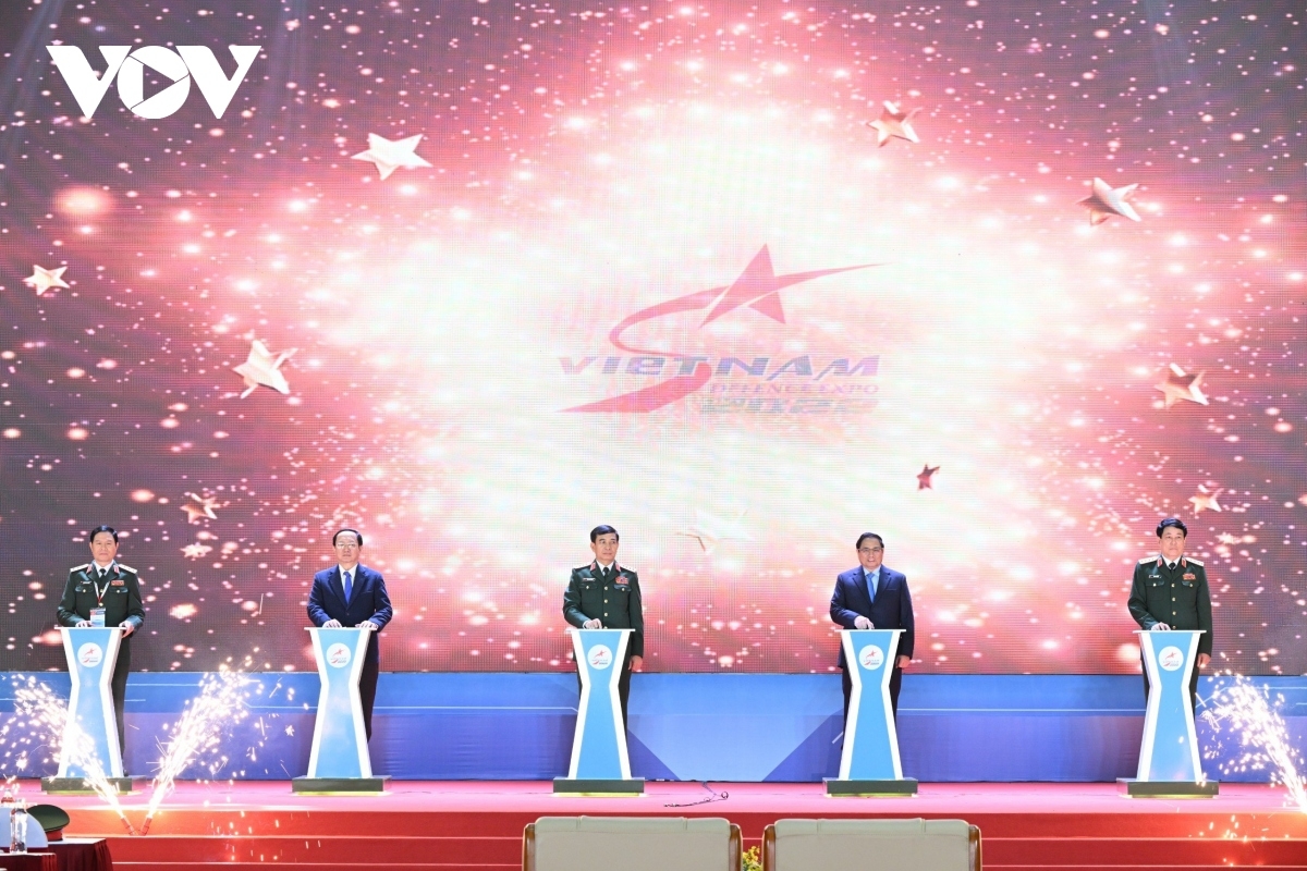 Thủ tướng Cíñ phủ ồng Phạm Minh Chính bal mờ ală kwang bàng pơlam sơn đờm Ràng tơlik Viet Nam Defence 2022