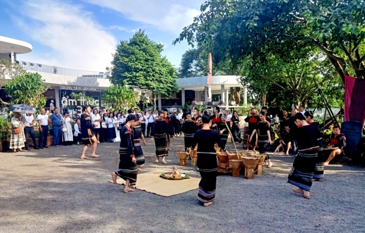 
Dak Lak pơđĭ kyar bơwih brơi tuai čuă ngui gru grua