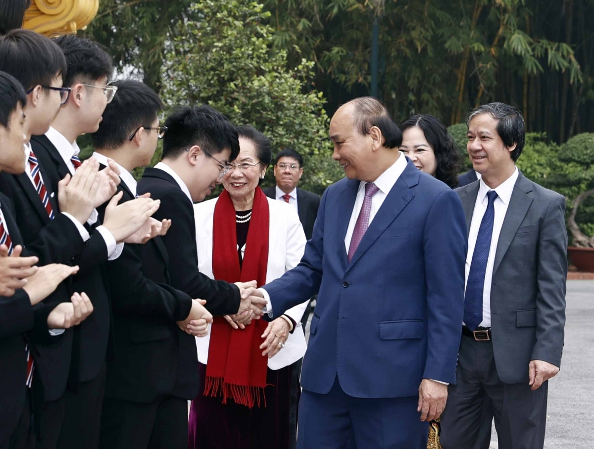 Củ tịc lơgar ồng Nguyễn Xuân Phúc at tê mờ ală kơnòm bơsram geh khà pơrlòng dunia