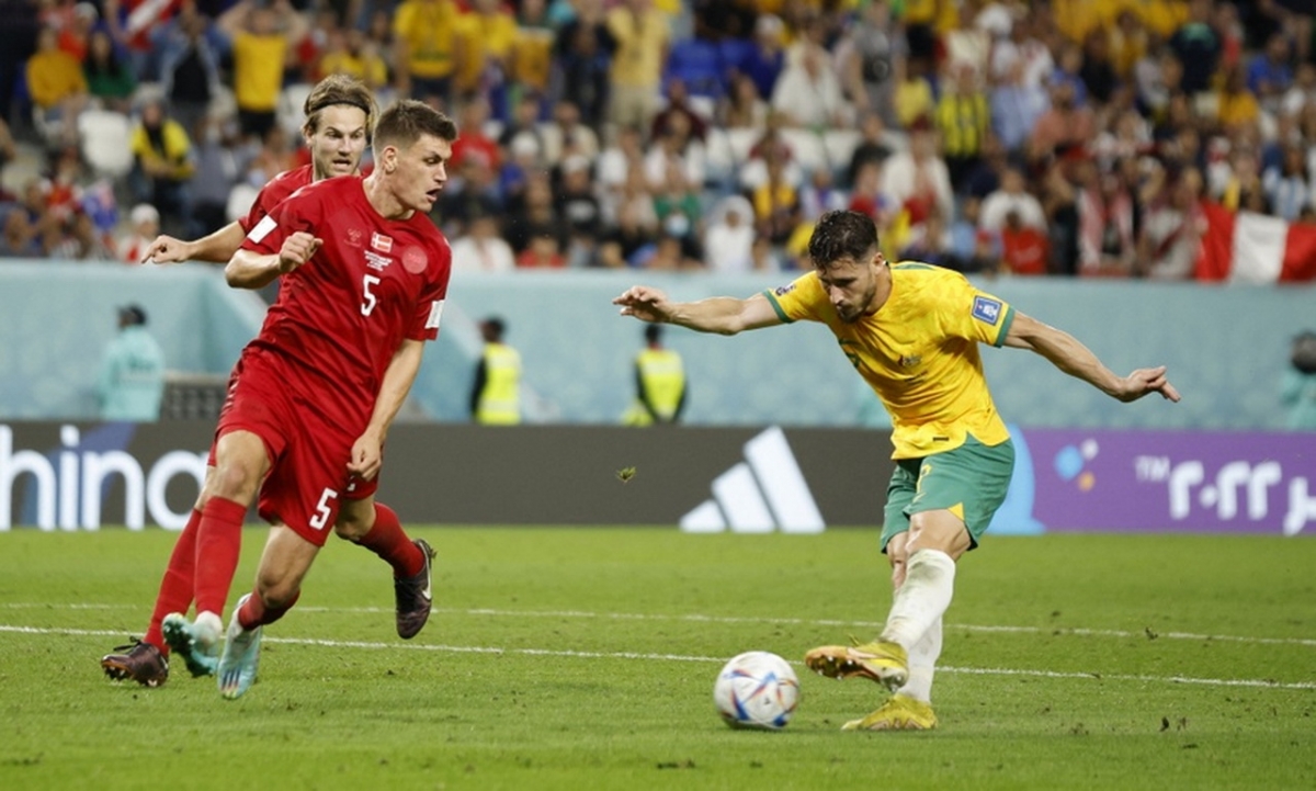 Leckie năc ma nuyh đơơng đoọng ha k’bhuh Úc z’lâh vòng bảng World Cup tơợ 16 c’moo đương kịa