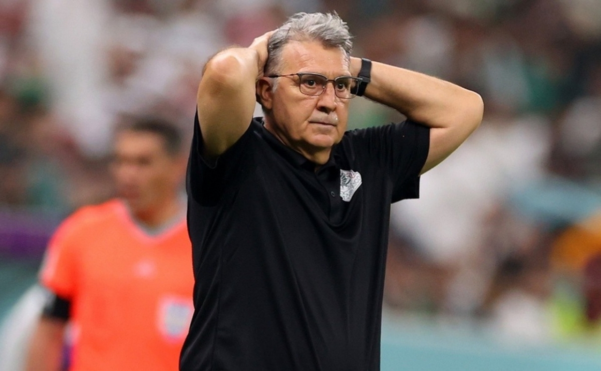 T’cooh Gerardo Martino căh dzợ bhrợ tơợ bêl đội bóng k’tiếc k’ruung Mexico g’luh tr’nơợp căh bơơn moọt đá vòng bảng World Cup lâh 44 c’moo