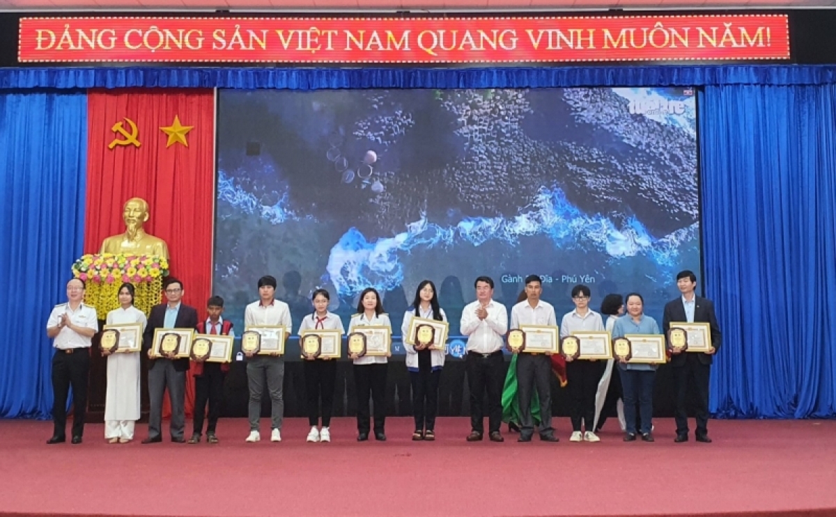 Jao pri kơ ƀing rơgơi hloh tal pơplông