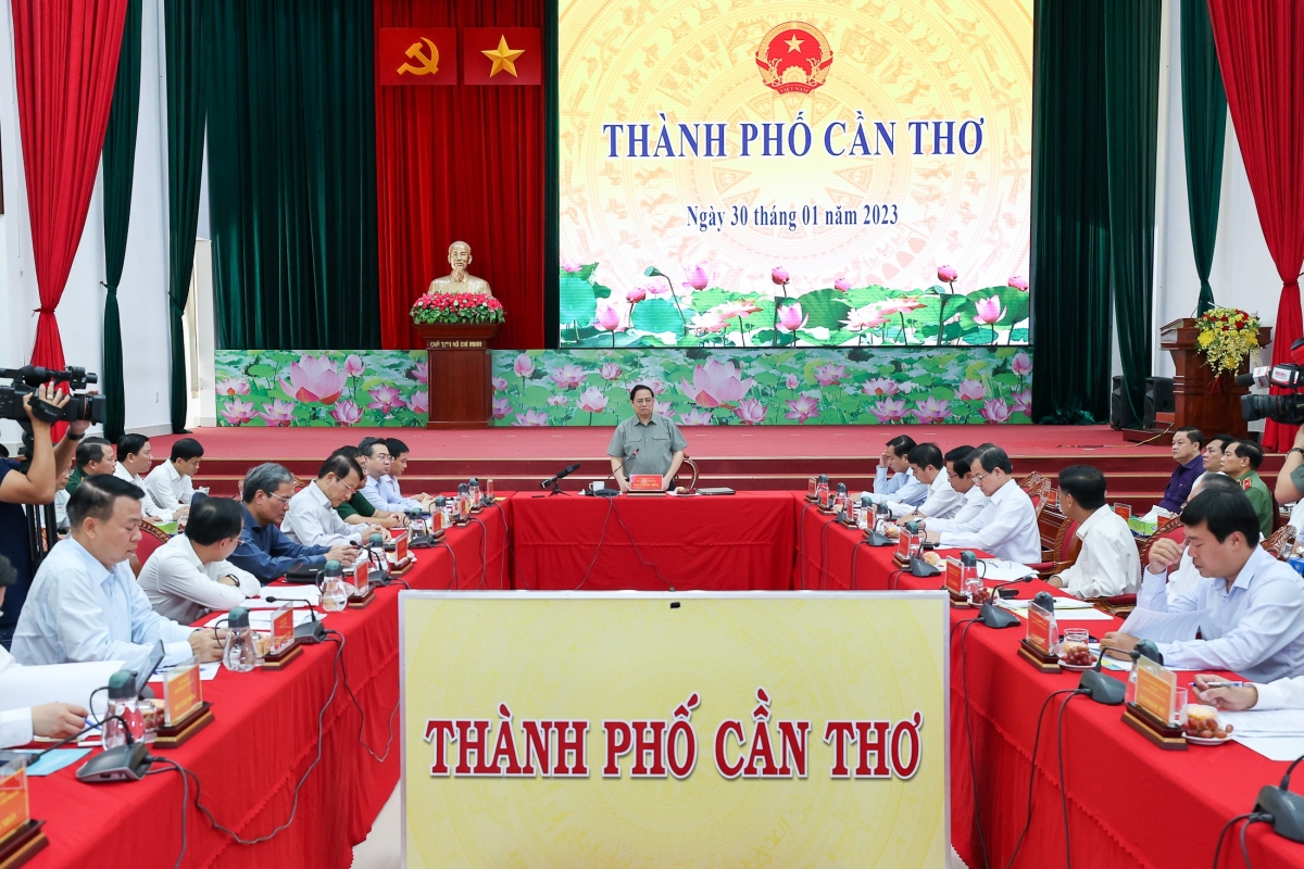 Thủ tướng Cíñ phủ ồng Phạm Minh Chính geh jơnau đơs tàm dơ̆ lơh broă