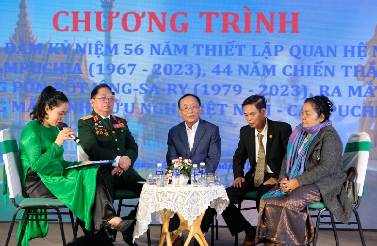 
Pơma đam tơbăt 56 sơnăm Năr pơjing tơdrong pơvei jang tơbôl Việt Nam – Campuchia