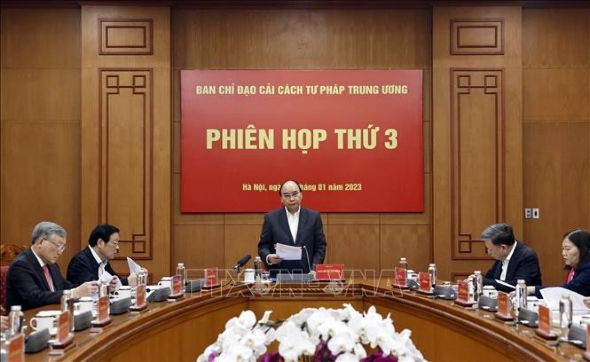 
Kăn xiâm hnê ngăn tơnêi têa pơkuâ hneăng hôp má 3 Khu hnê mơhno ‘mâi hơ’lêh luât dêi Tíu xiâm tơnêi têa