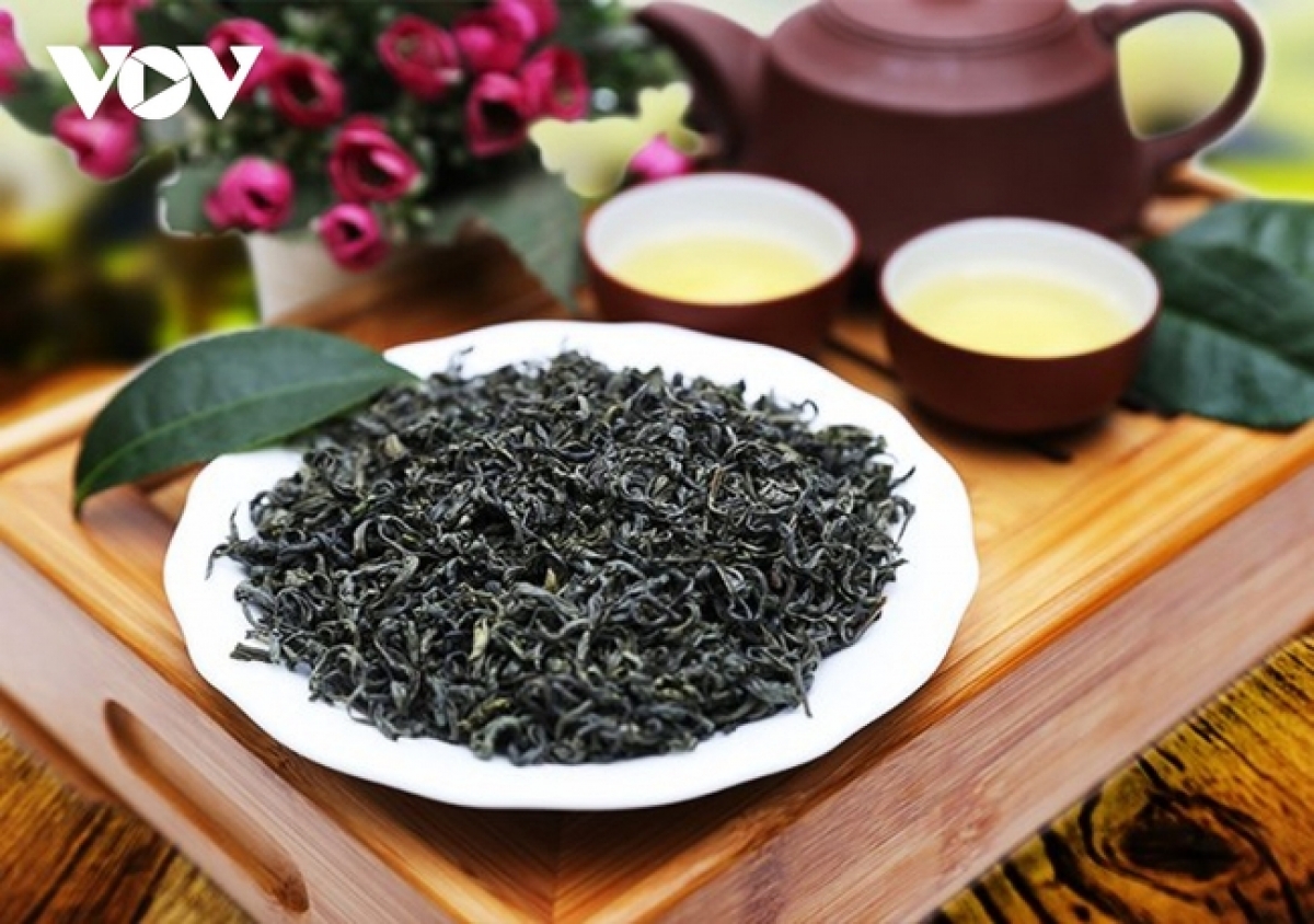 xỉnh khéc khảu lườn kin nặm chè hom