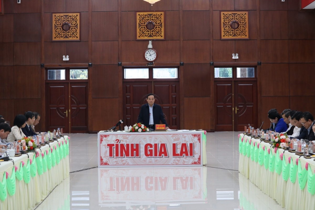 
Rơtâ tâ tá hneăng hôp ki po tung um a Gia Lai