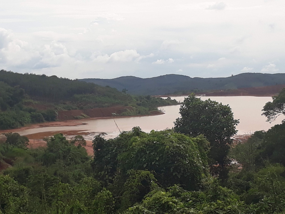 
Dơnao pioh pơđoh lŏn hlŭ pơkra pơtâo bôxit
 