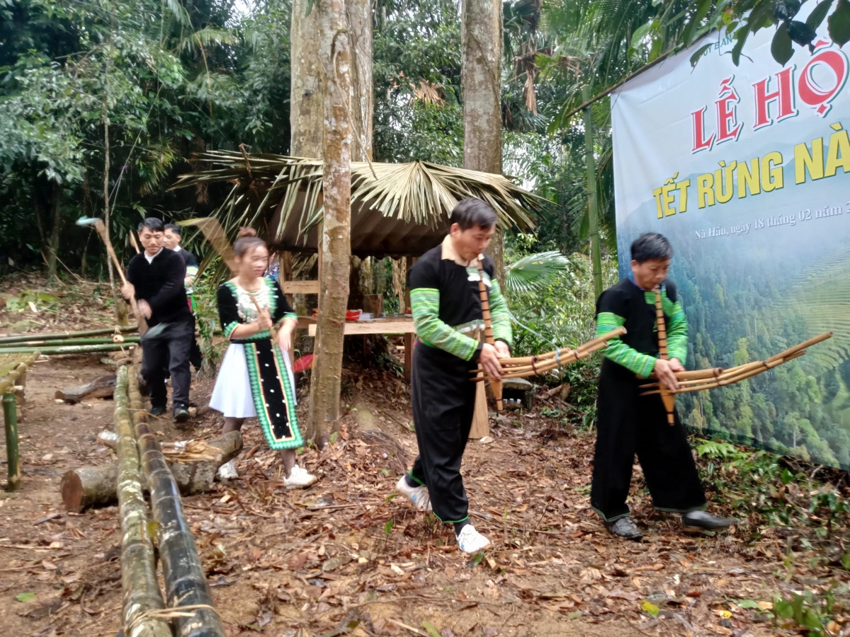 
Tơdroăng xối xeăng kong châ pro a xiâm loăng ki kân hiăng ton hơnăm