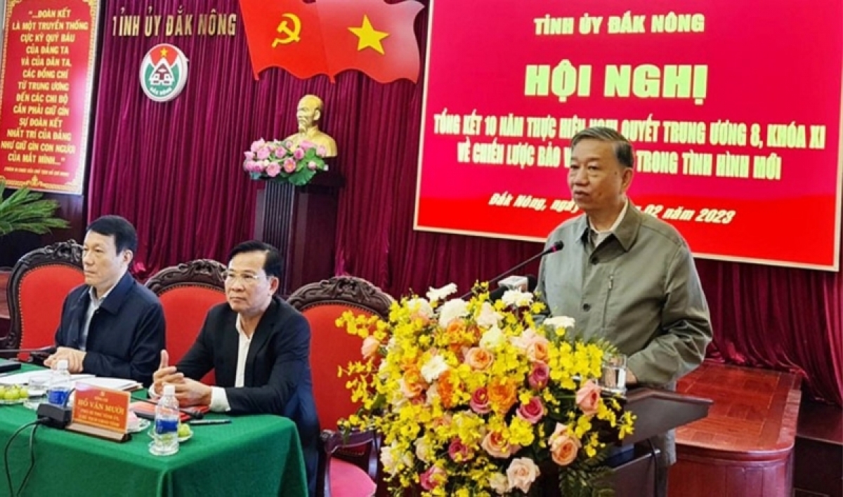 Khua tơhan krên dên ơi Tô Lâm pơhiăp amăng mông jơnum