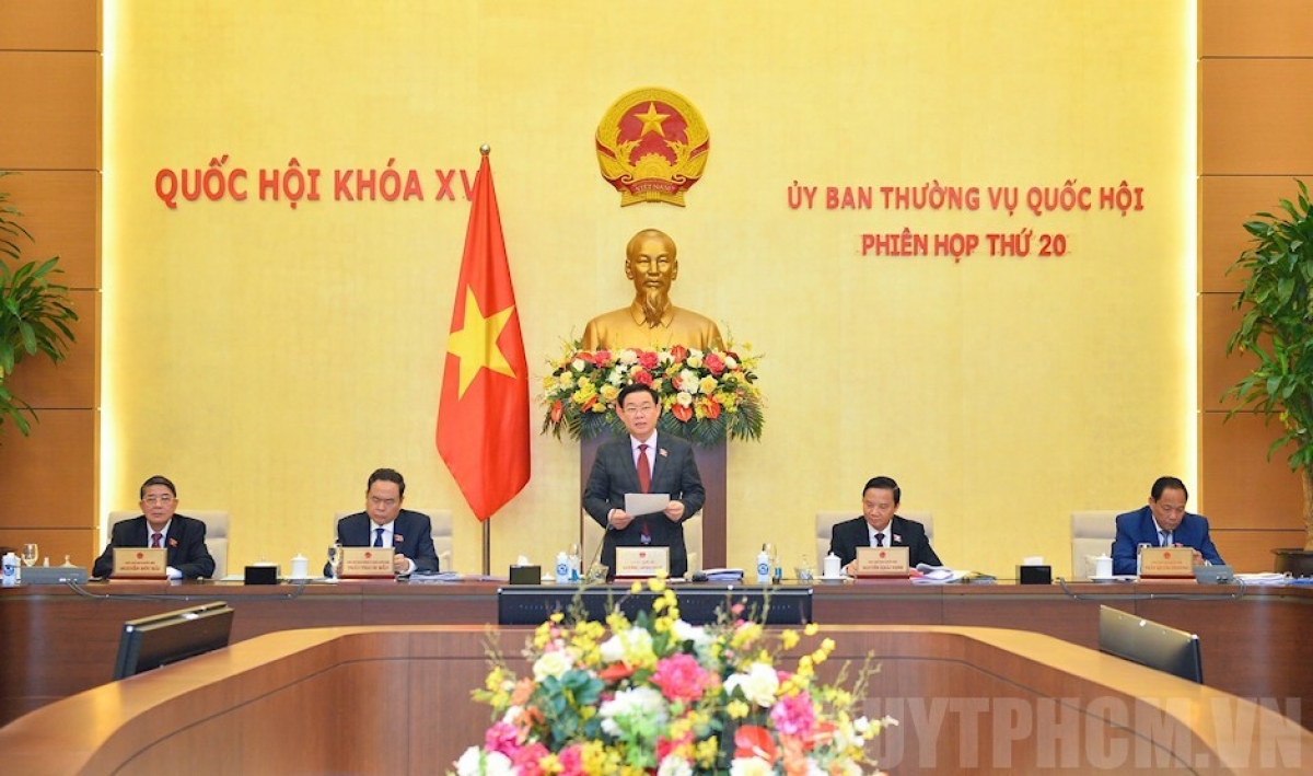 Sơnđờm mut pơrjum dơ̆ 20 bơh Ủy ƀan Thường vụ Quôk hội dê