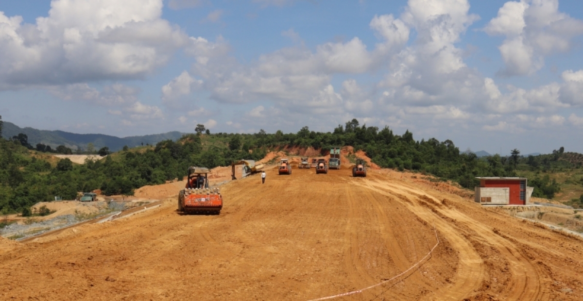 Ală mpồl gam jal mhar lam lơh nàng jàu broă lơh di mờ tŭ tơngai hơ pơrgon ai tơlik