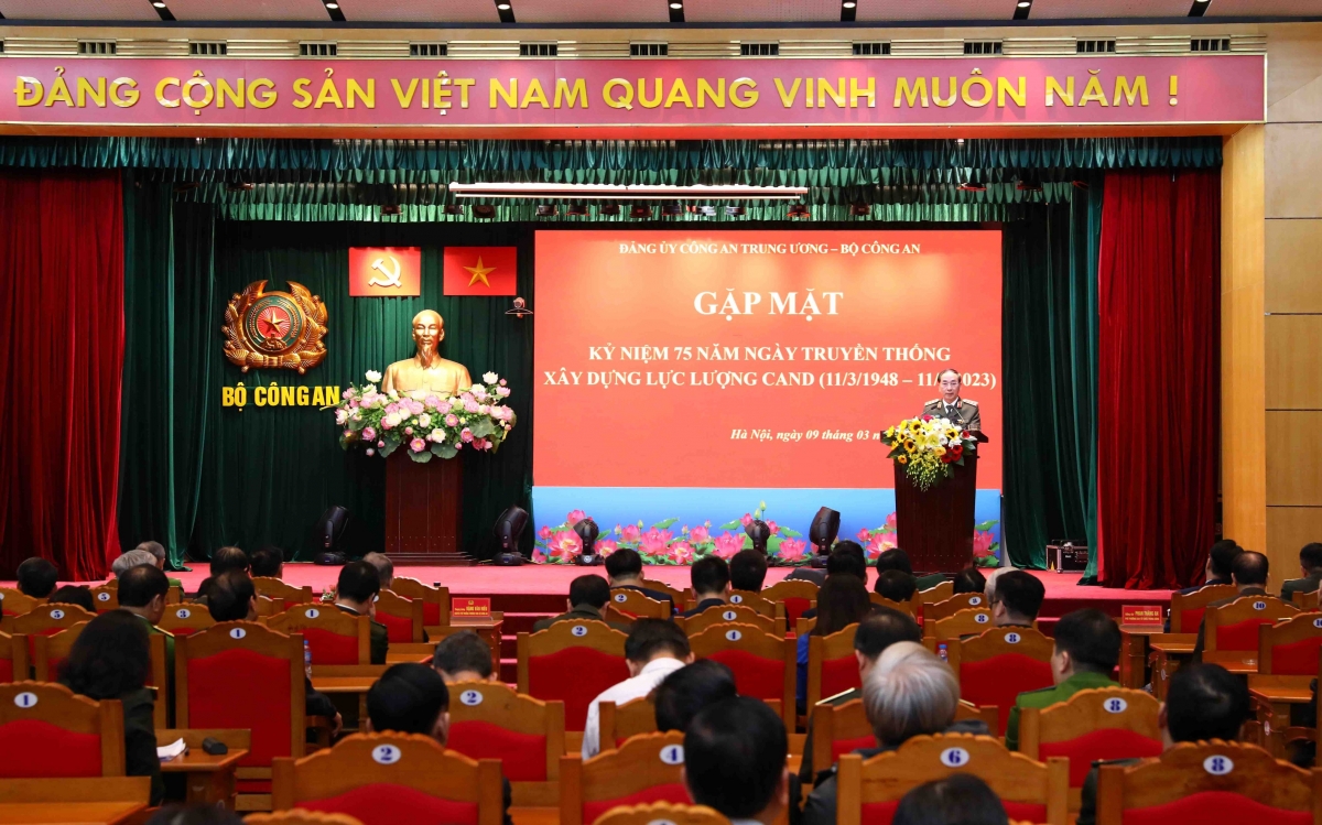 
Ding jum kông ang bưp ƀô̆ mơta hơdor glăi 75 thun Hrơi gru grua phiăn juăt pơdŏng khul Kông ang mơnuih ƀôn sang