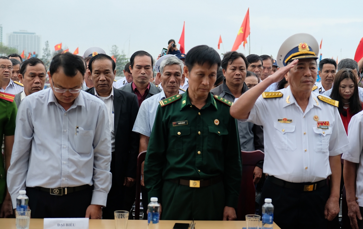 Tŭ jiơ kun bồ ưn ngài lời ai ală cau ling chơ̆t màng in