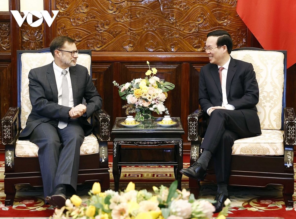 Củ tịc lơgar ồng Võ Văn Thưởng wă Đại sứ lơgar Australia tàm lơgar Việt Nam