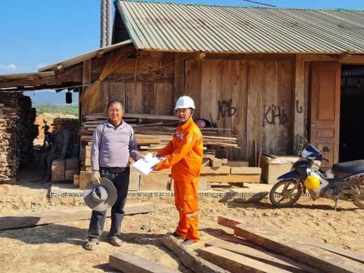 
Hnê kuăn pơlê xúa on tơhrik tơniăn, ‘nâi kơdĭng, tơƀrê a kơpong pơlê nếo