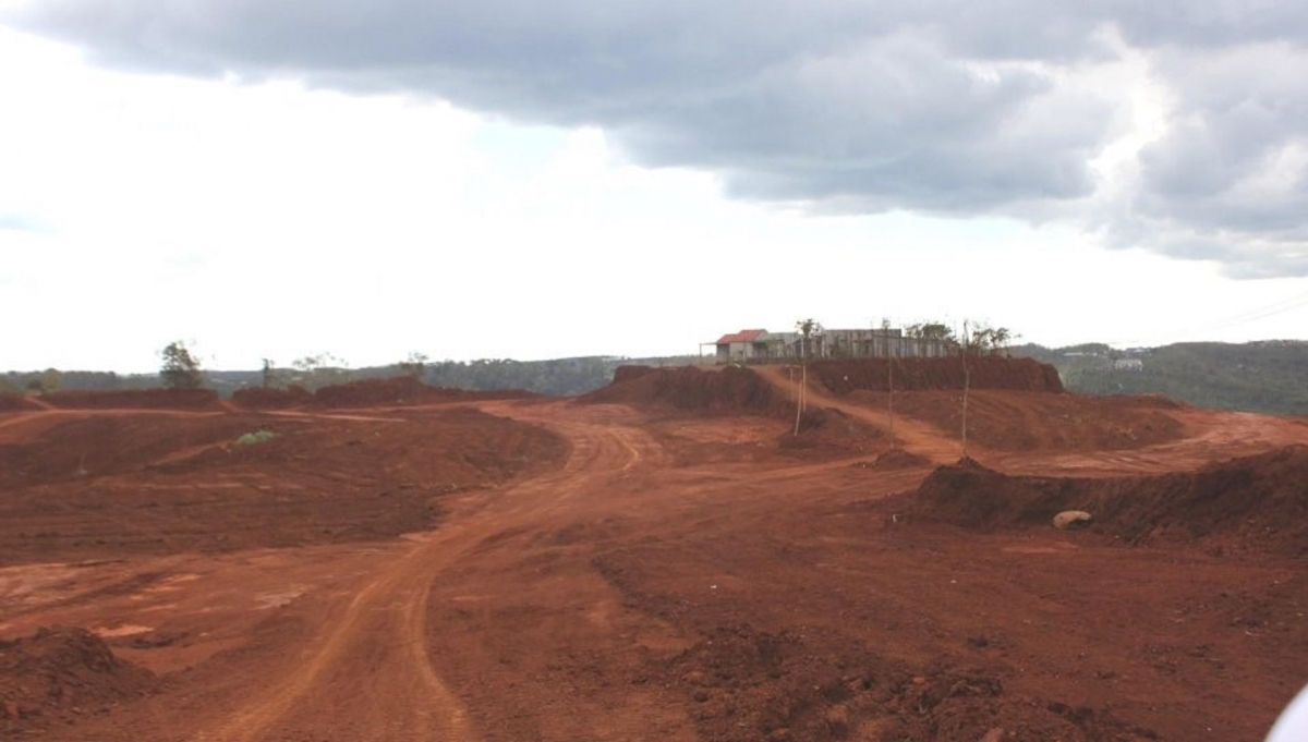 
Tơvâ tơdroăng xo tơnêi, sap ing mơ’nui hơnăm 2022, tơdroăng chiâ xo bauxite a Dak Nông dế tơkôm rêm hâi